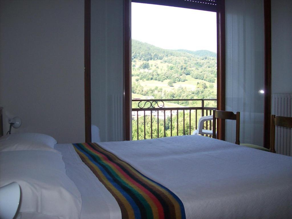 Hotel Valle Intelvi San Fedele Intelvi Zimmer foto